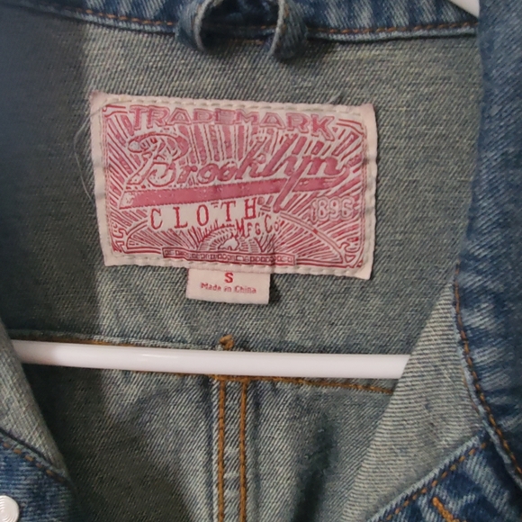 Men's small denim jacket - Picture 2 of 3